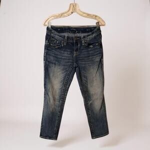 Vigoss Women's The Dallas Capri Jeans Bling Embroidered Pockets Fading Size 3/4‎